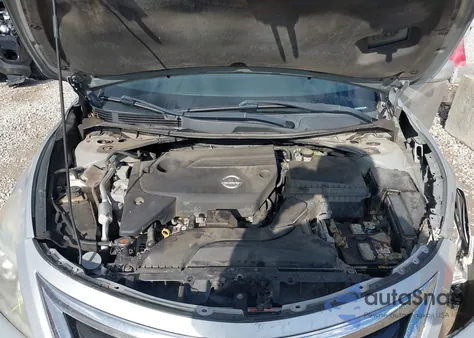 2015 Nissan Altima 2.5/2.5 S/2.5 Sl/2.5 Sv from USA, damaged, VIN 1N4AL3AP4FN334106